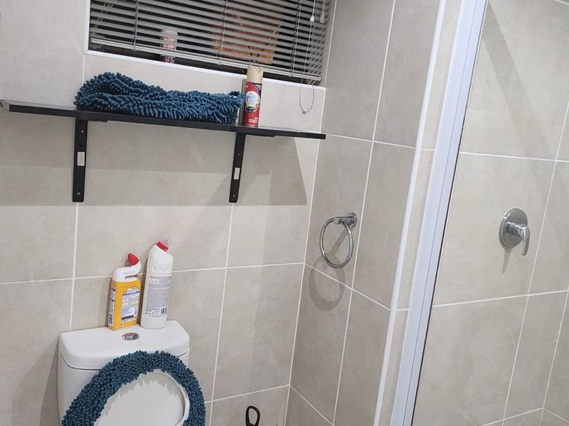Stylish Sunninghill flat for rental - Photo 8