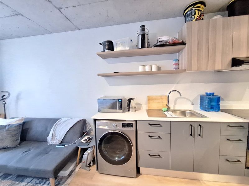 Studio Apartment For Sale - Photo 10