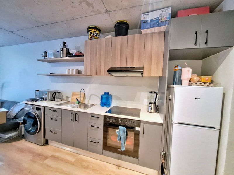 Studio Apartment For Sale - Photo 9