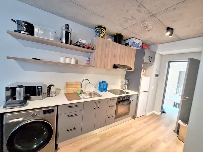 Studio Apartment For Sale - Photo 8