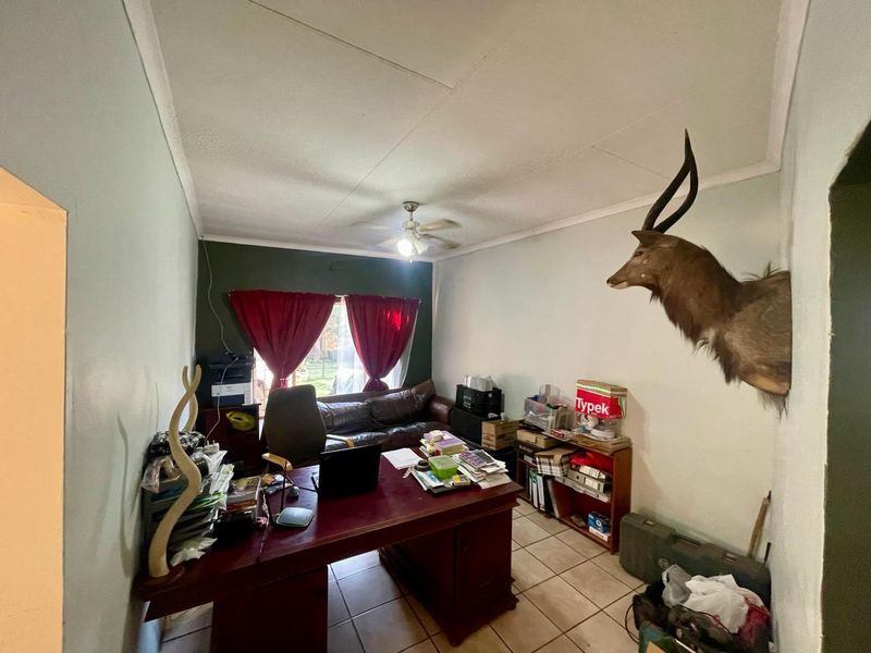 15.64-HECTARE FARM IN VASTFONTEIN - Photo 6