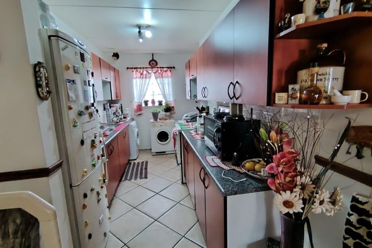 Welcome to Your Dream Home - Photo 3