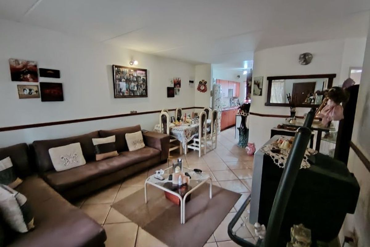 Welcome to Your Dream Home - Photo 2
