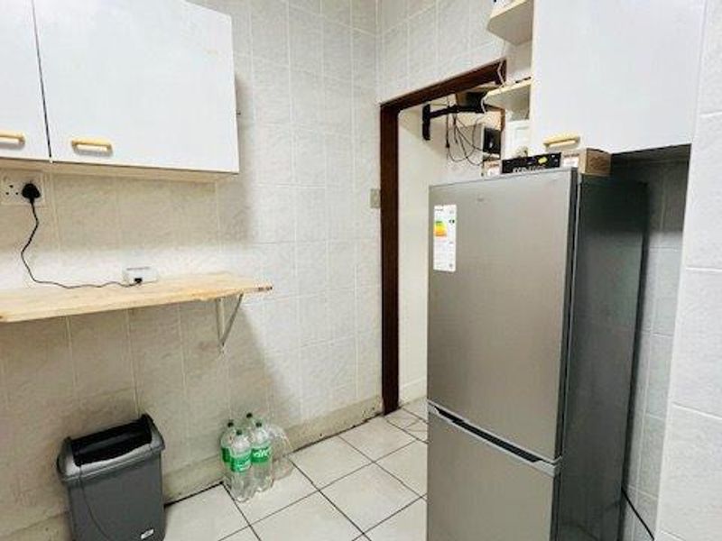 1 Bedroom Apartment In The Heart Of Uvongo - Photo 9