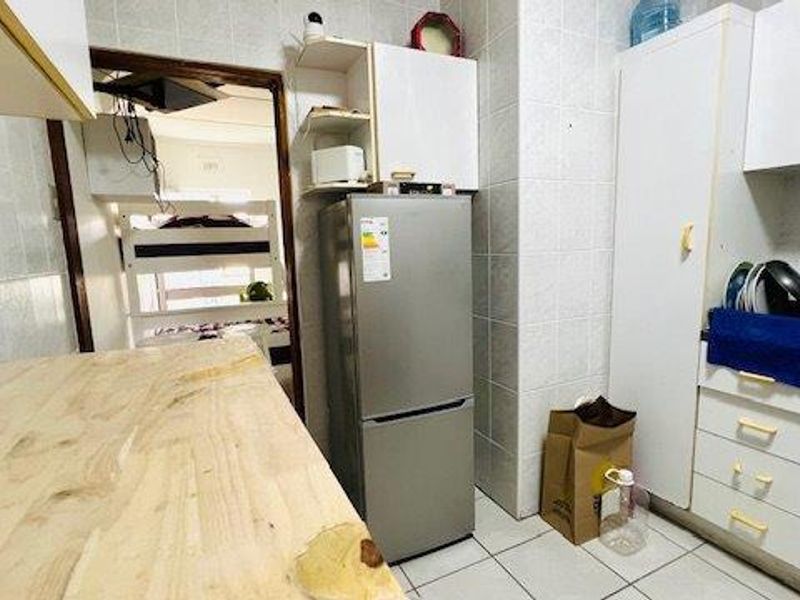 1 Bedroom Apartment In The Heart Of Uvongo - Photo 6