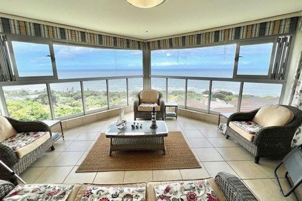 Beachfront Perfection With Breathtaking Ocean Views - Photo 5