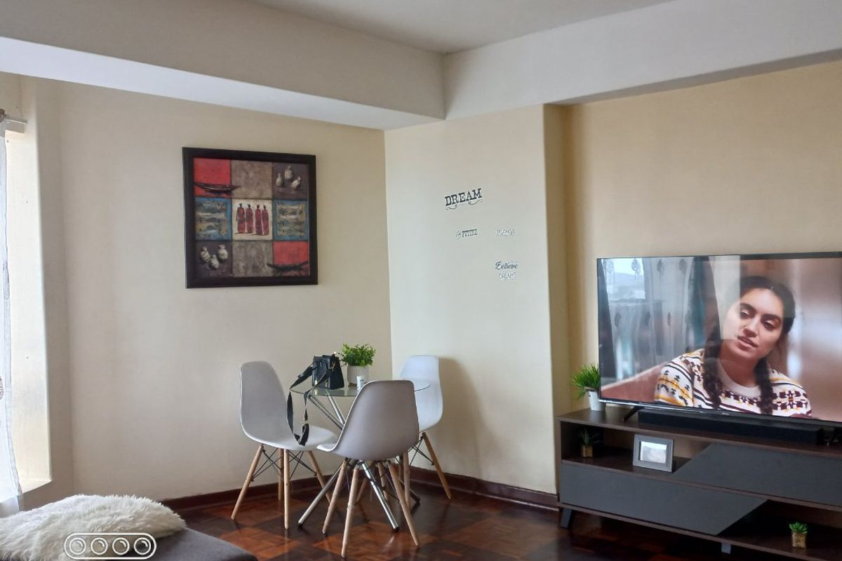 Spacious bachelor apartment in Durban Harboyr - Photo 5