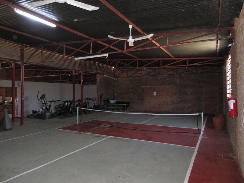 Commercial building for Sale in Delareyville - Photo 7