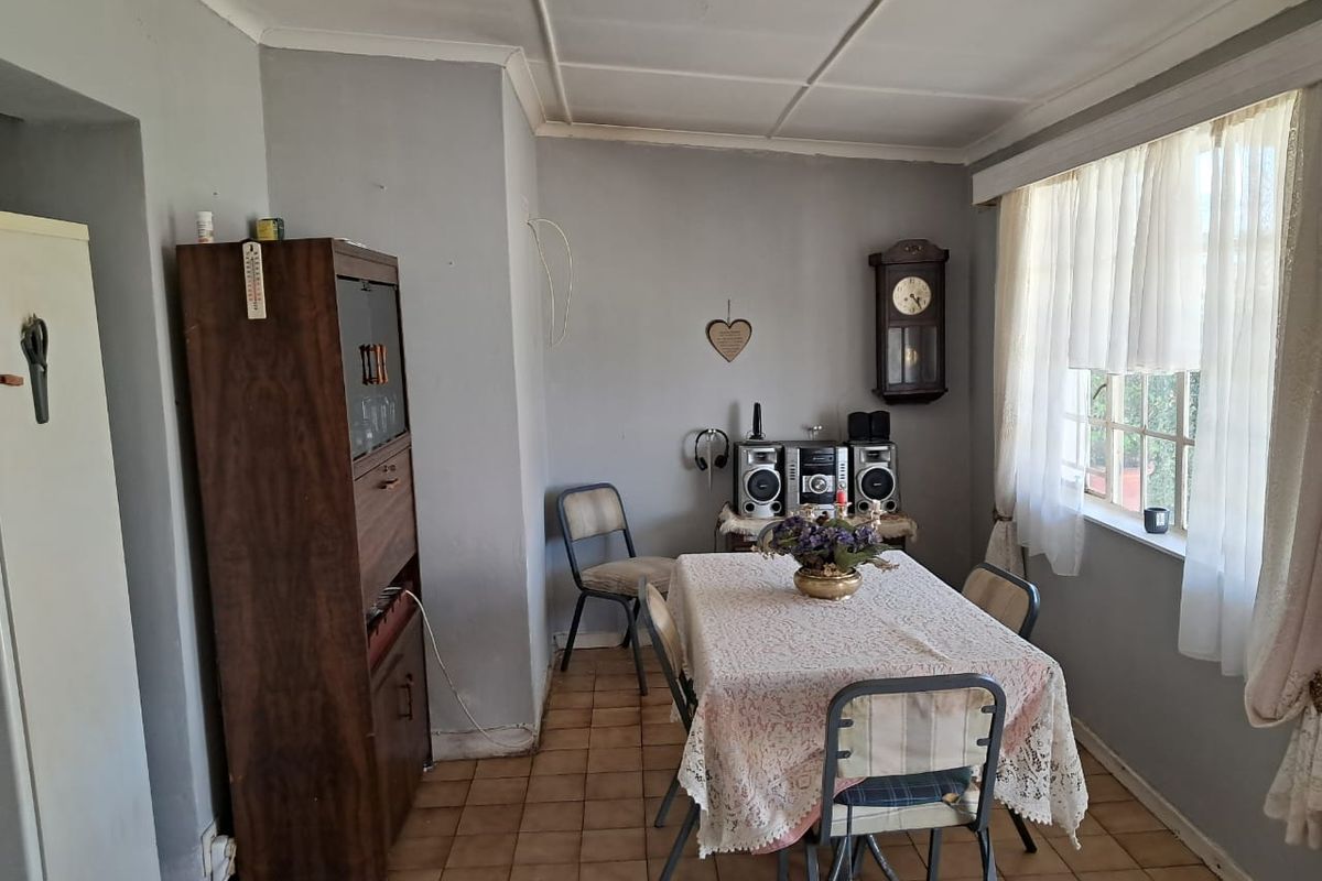 Charming Family Home in Nigel – Well Priced & Ready for You! - Photo 3