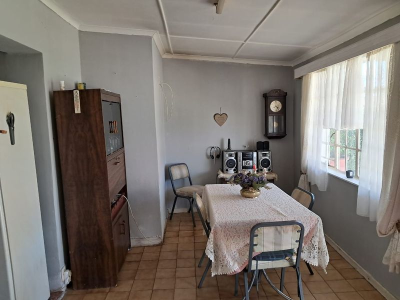 Charming Family Home in Nigel – Well Priced & Ready for You! - Photo 3