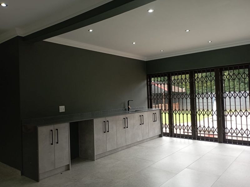 Spacious & Modern Family Haven with Exceptional Features! - Photo 10