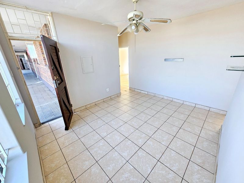 3 Bedroom 1 Bathroom Ground Floor unit in Bangladesh Heights, Laudium - Photo 3