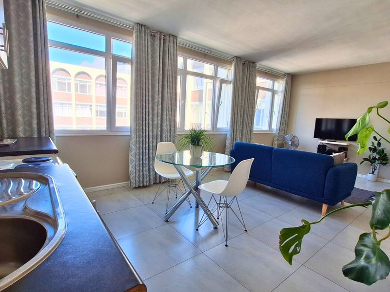 Studio Apartment / Flat for Sale in Cape Town City Centre - Photo 10