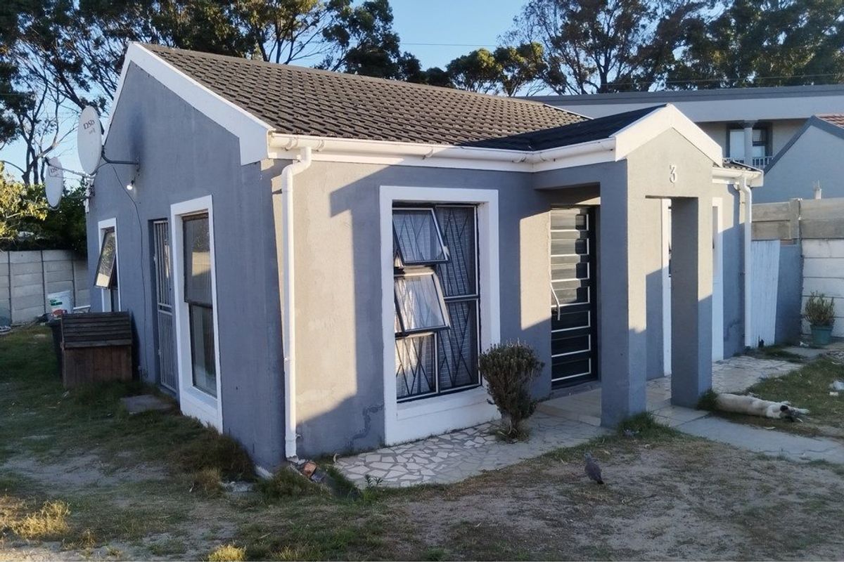 Cozy 2-Bedroom Family Home in Good Condition - Photo 2