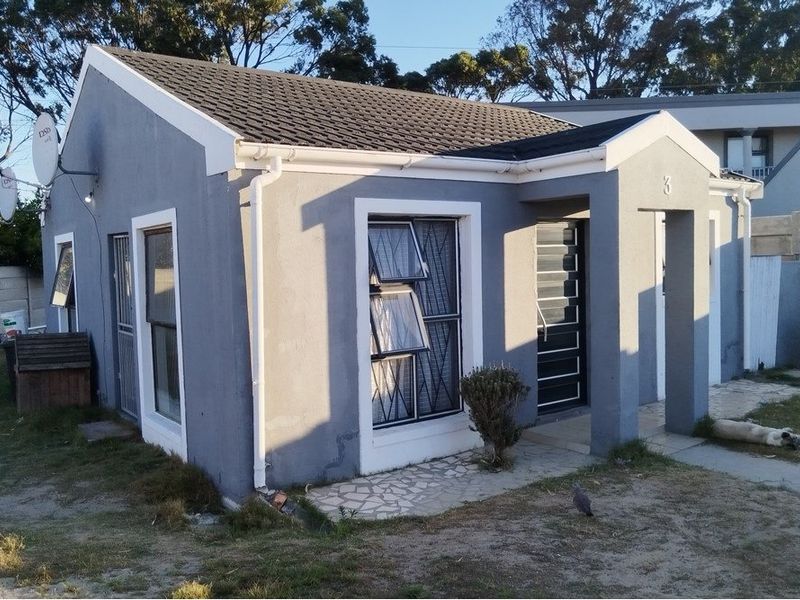 Cozy 2-Bedroom Family Home in Good Condition - Photo 2