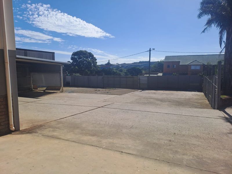 Ideal Fleet/Construction Workshop - Photo 9