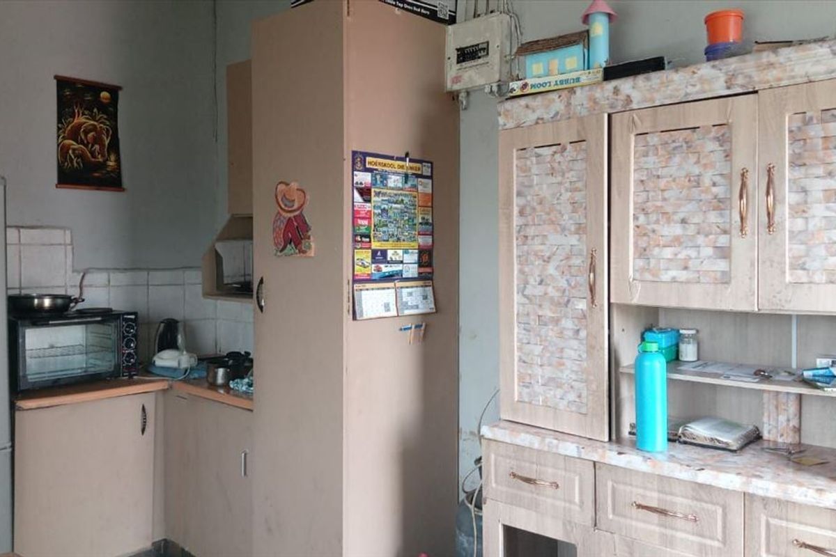 2 Bed House in Brakpan Central for Sale - Photo 2