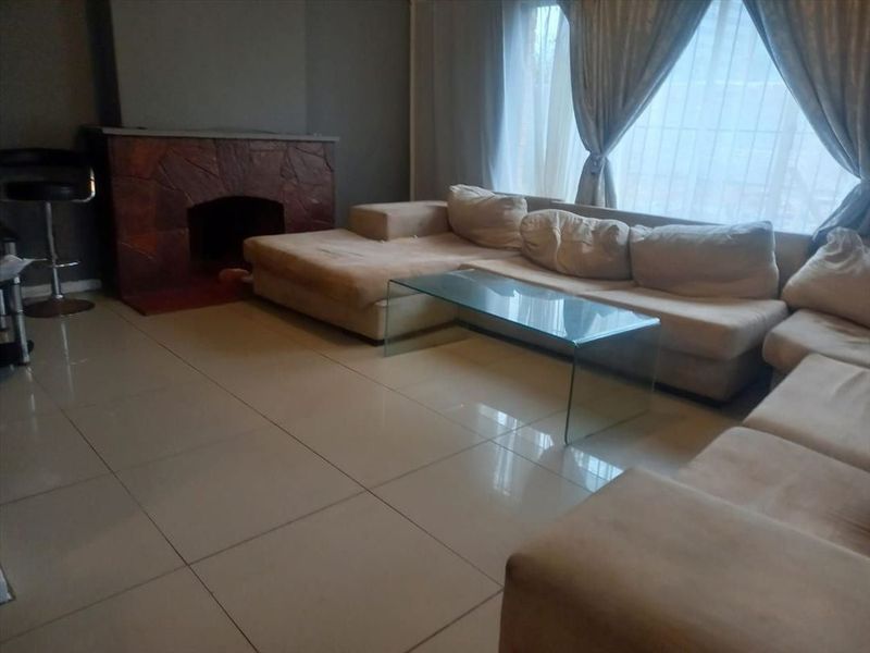 Convenient Property Near OR Tambo with Ample Staff Quarters - Photo 2