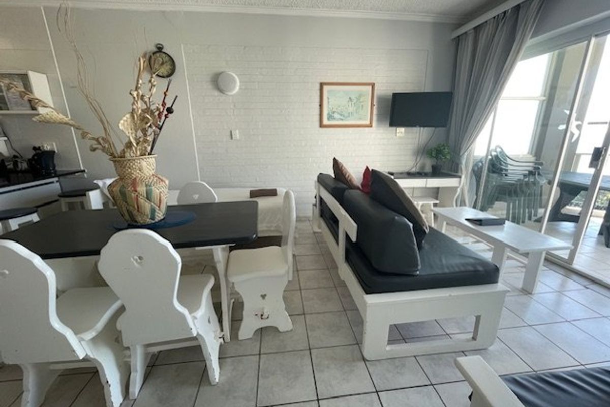 Stunning 2-Bedroom Seaview Unit In Seagull, Margate - Photo 5