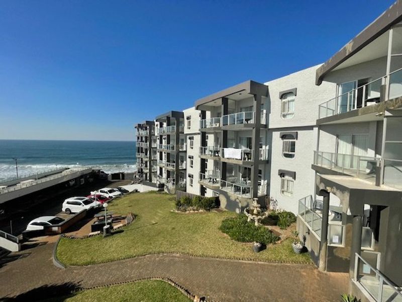 Stunning 2-Bedroom Seaview Unit In Seagull, Margate - Photo 3