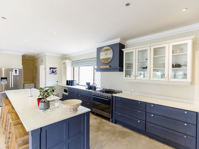 Exceptionally Homely Family House in St. Michaels! - Photo 9