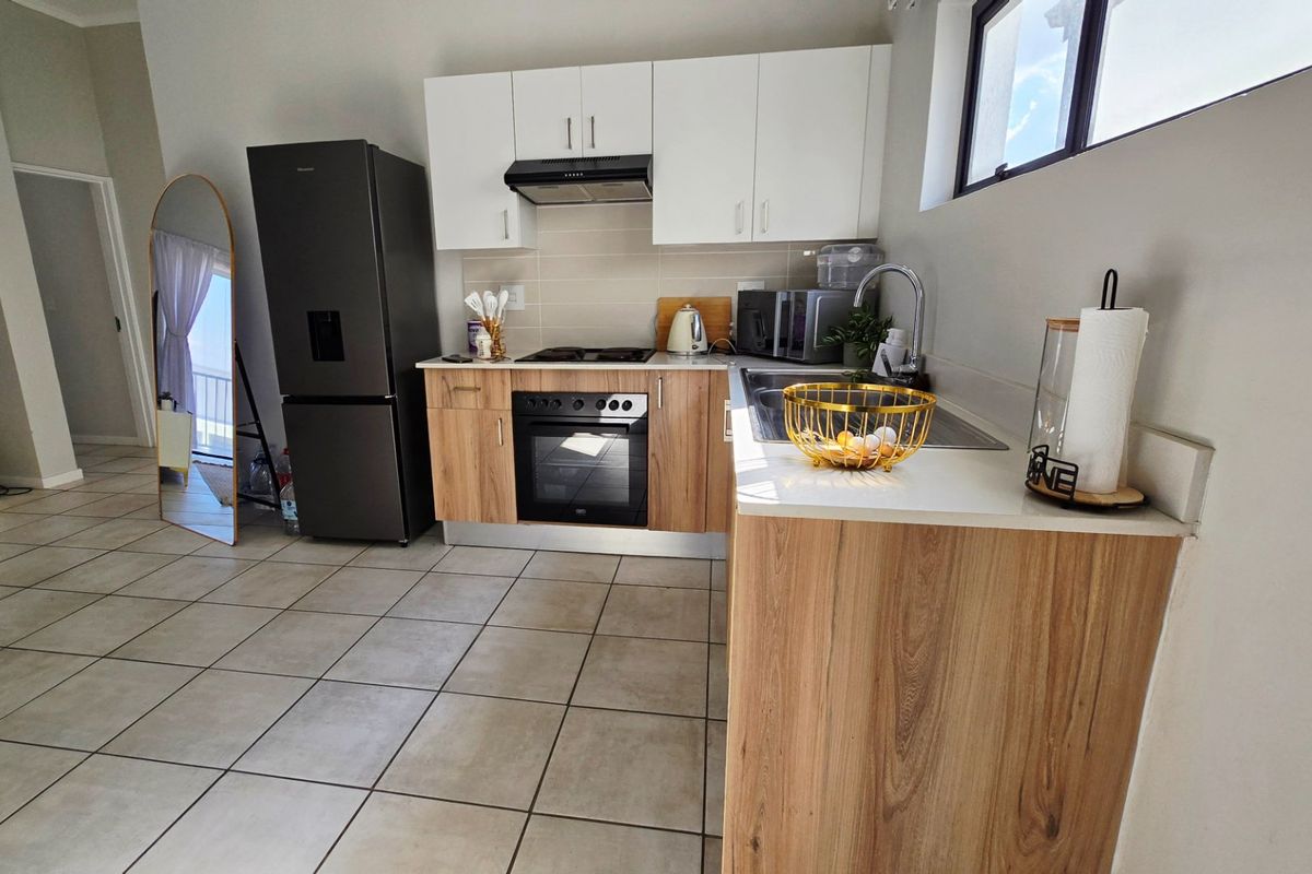 2 Bedroom 2 Bathroom Apartment For Rent in Green Park Lifestyle Estate - Photo 4