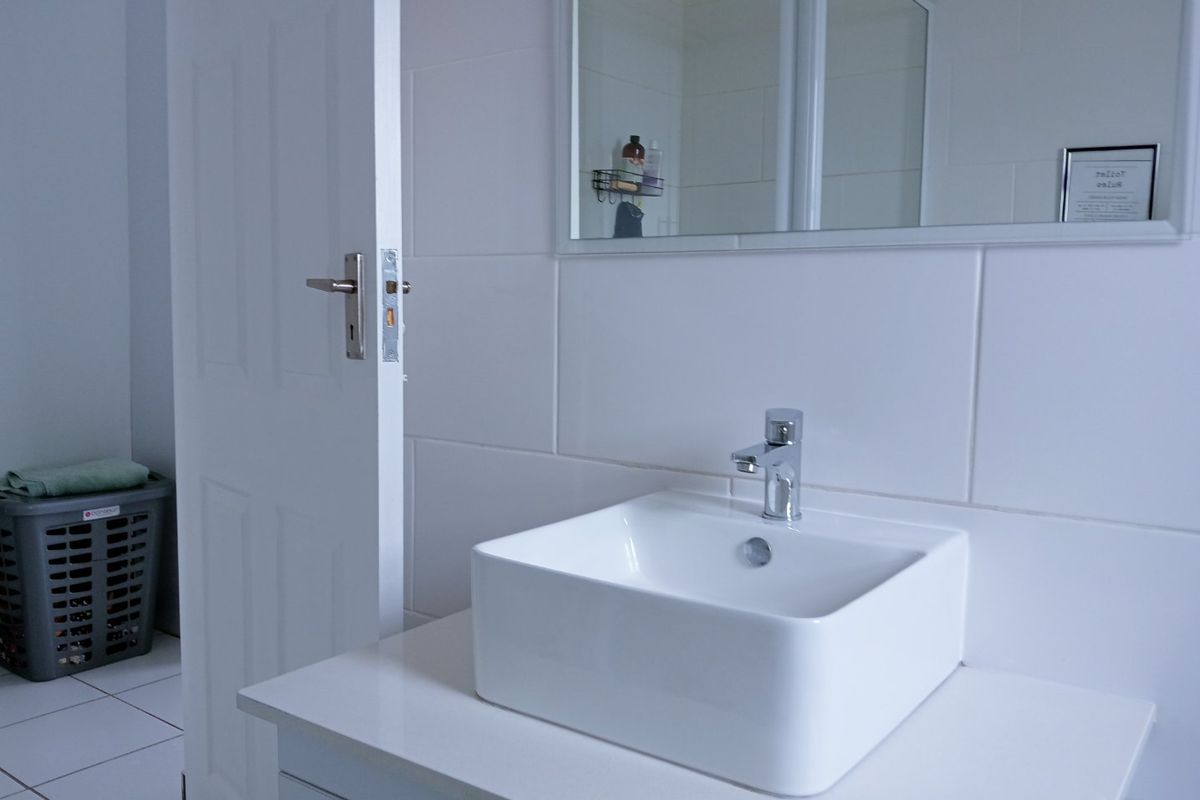 ELEGANT 4-BEDROOM DOUBLE-STOREY HOME IN EQUESTRIAN & WILDLIFE APPEAL – BOSCHKOP ROAD, PRETORIA - Photo 5