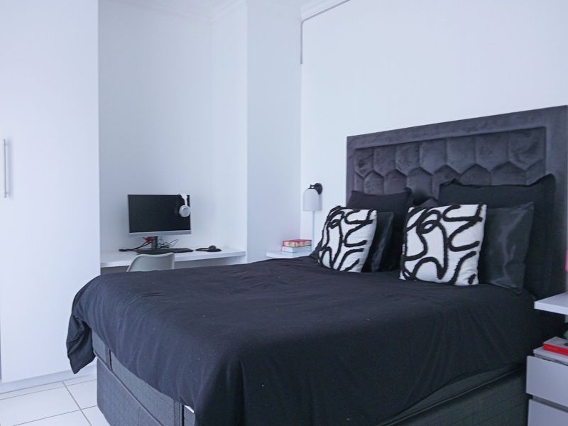 ELEGANT 4-BEDROOM DOUBLE-STOREY HOME IN EQUESTRIAN & WILDLIFE APPEAL – BOSCHKOP ROAD, PRETORIA - Photo 10