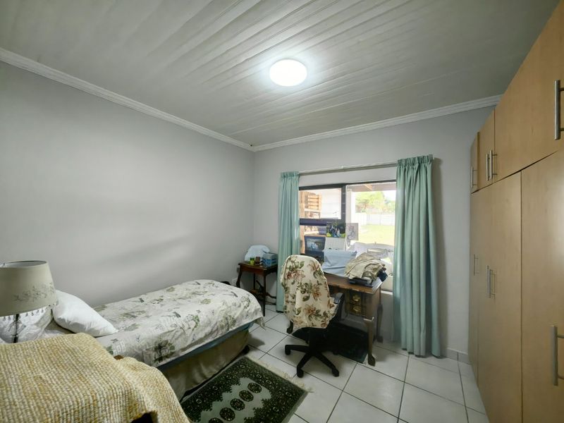 Perfect for Families with Pets & Smart Investors – Income, Space & Future Growth in One Package! - Photo 10