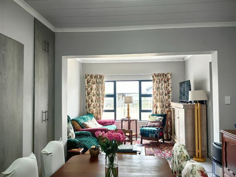 Perfect for Families with Pets & Smart Investors – Income, Space & Future Growth in One Package! - Photo 3