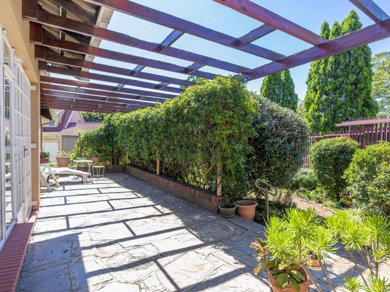 A Place to Call Home in the Heart of Edenglen - Photo 3