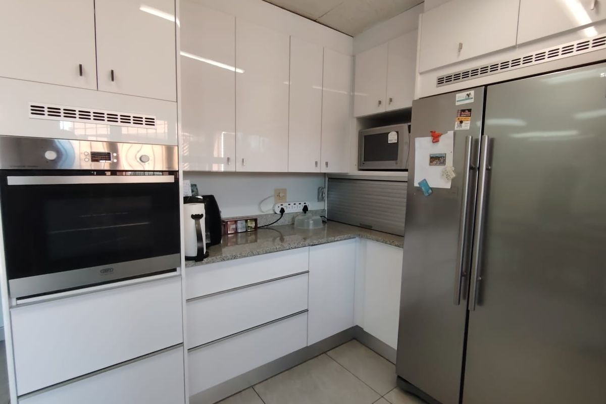 Accredited Student Accommodation Investment Opportunity! - Photo 3