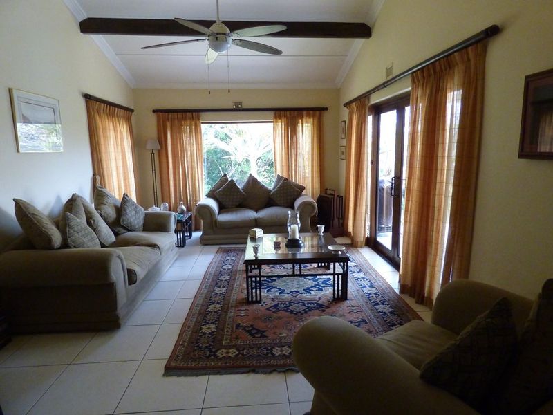 Attractive Eye-Catching Perfect Family Residence - Photo 5