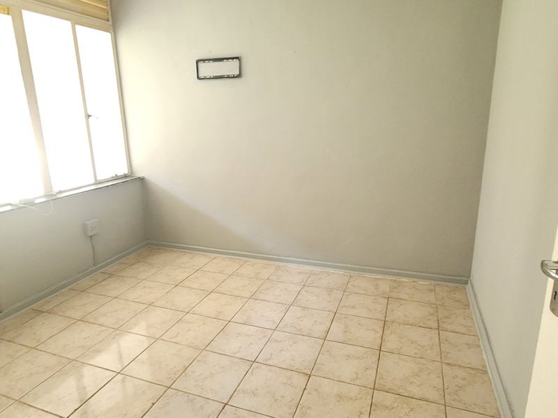 NEAT AND SPACIOUS APARTMENT IN A SECURE COMPLEX - Photo 9