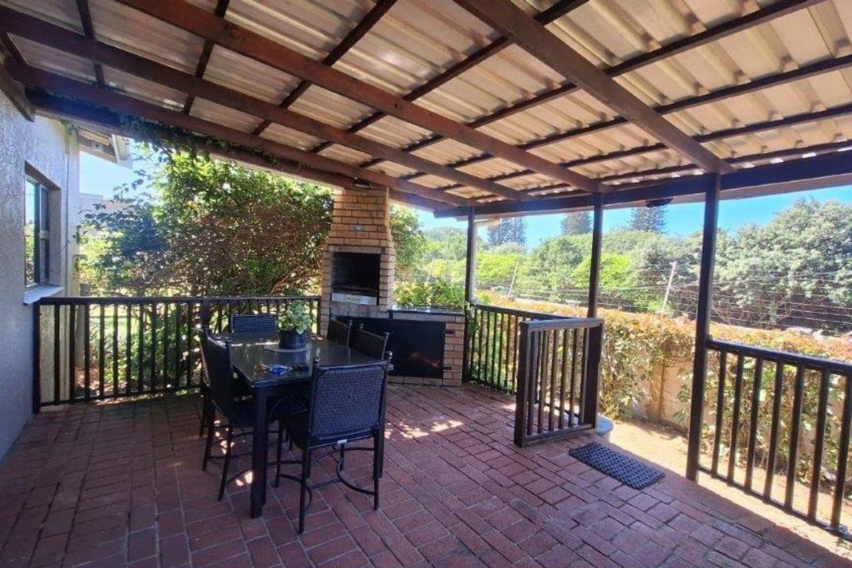 Lovely Furnished Two Bedroom Unit Set In An Exceptional Resort - Photo 4