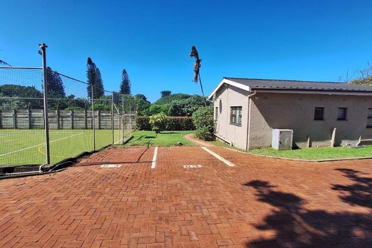 Lovely Furnished Two Bedroom Unit Set In An Exceptional Resort - Photo 2