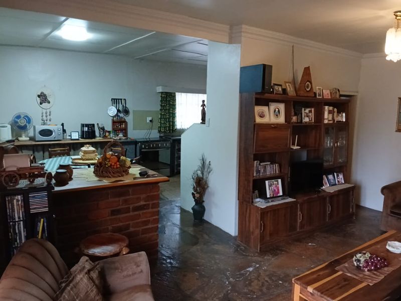 Live, Work & Farm – 8.56Ha Plot with House, Pool, Workshop & More – Vastfontein - Photo 10