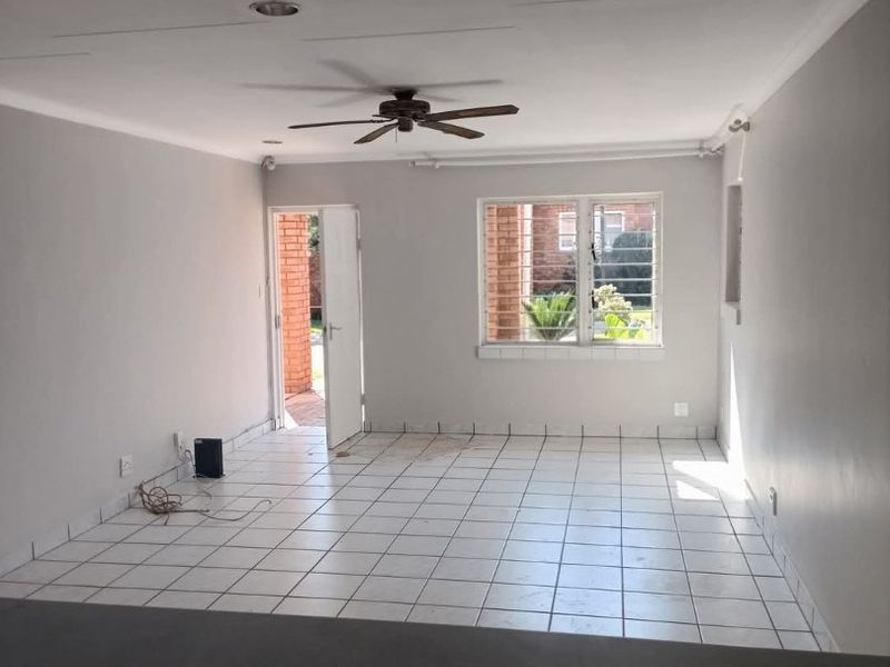 REDUCED*** FOR SALE: DIE HOEWES: R1 245M: TOWNHOUSE - Photo 5