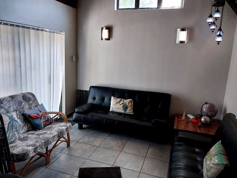 STUNNING ONE BEDROOM UNIT FOR SALE - Photo 9