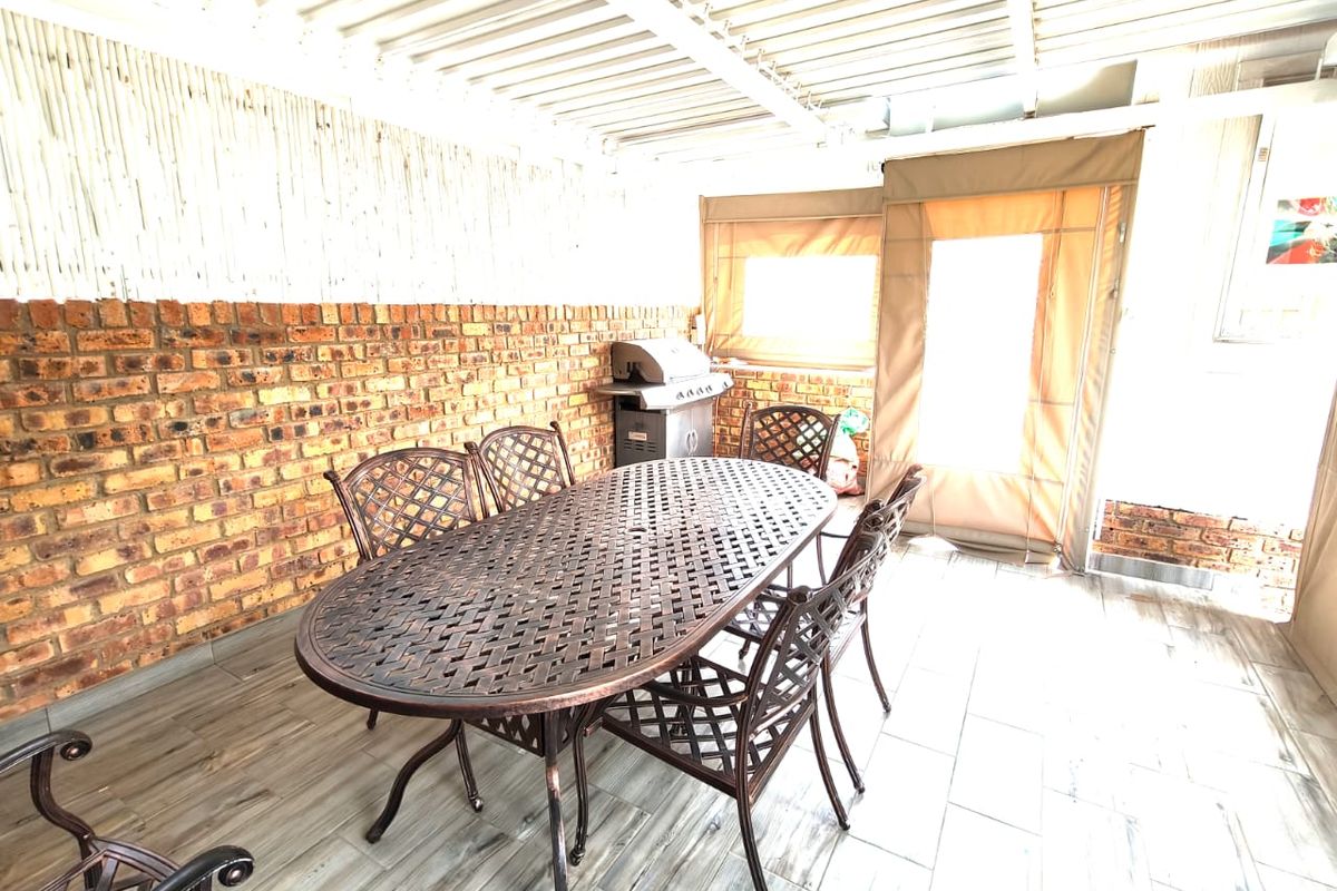 Serene Weekend Escape at the Vaal Dam - Photo 2