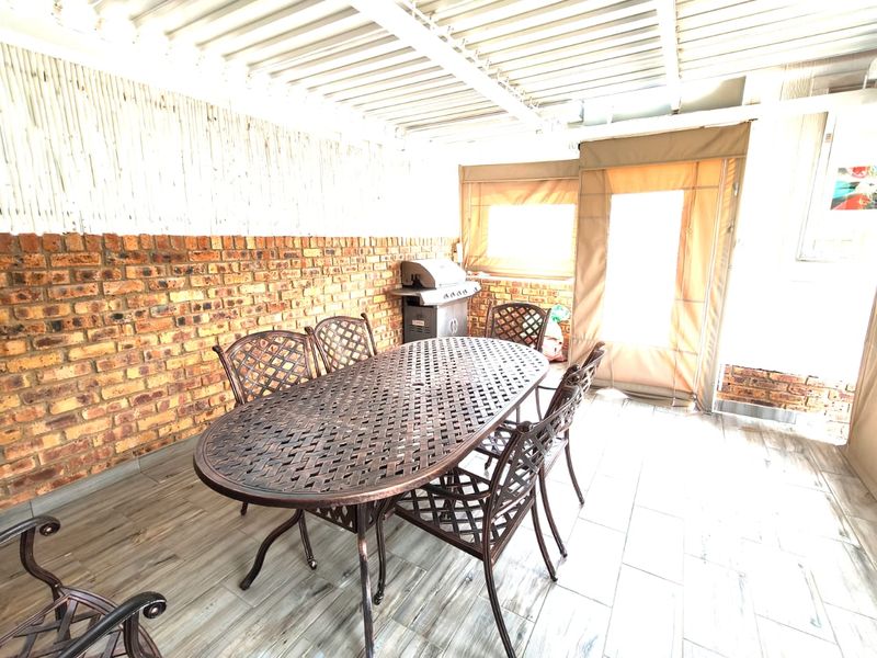 Serene Weekend Escape at the Vaal Dam - Photo 2