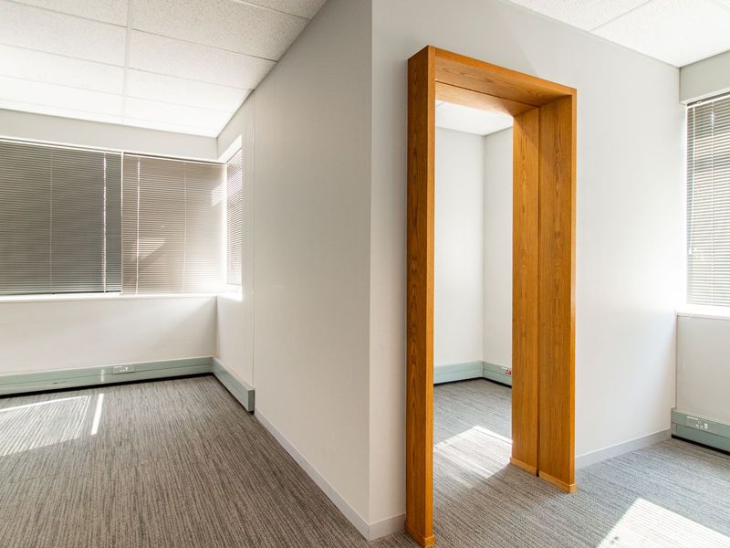 0 Bed Commercial in Bruma for Rent - Photo 7