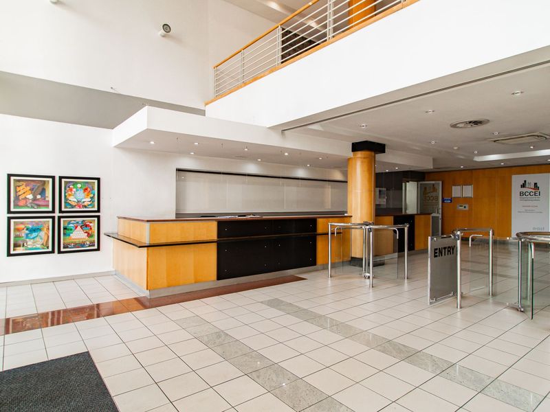 0 Bed Commercial in Bruma for Rent - Photo 3