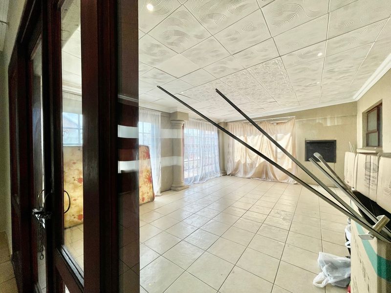 Great Habitat For A Big Family - Photo 9