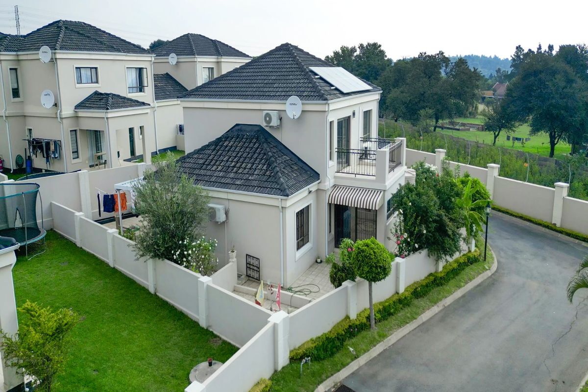 ONE AND ONLY UNIQUE HOME IN A SECURITY ESTATE  - Photo 3