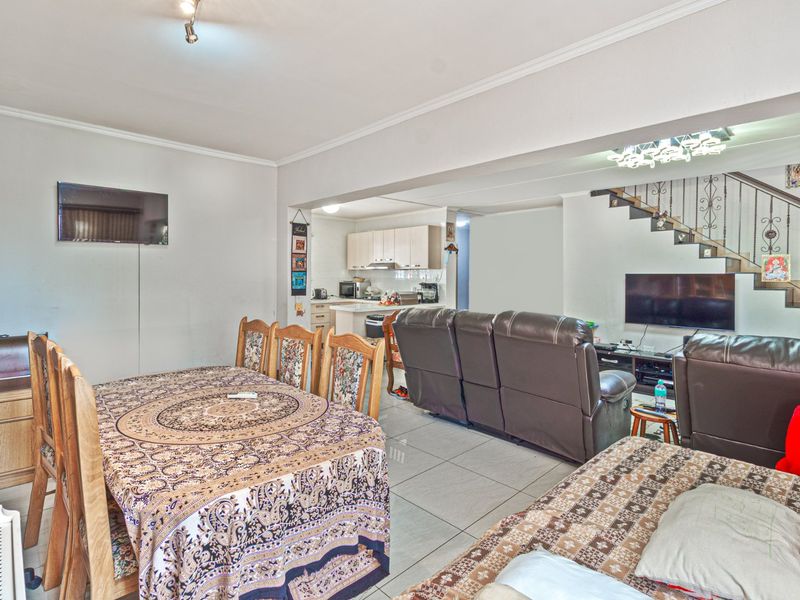 ONE AND ONLY UNIQUE HOME IN A SECURITY ESTATE  - Photo 10