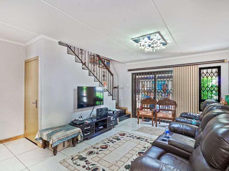 ONE AND ONLY UNIQUE HOME IN A SECURITY ESTATE  - Photo 8