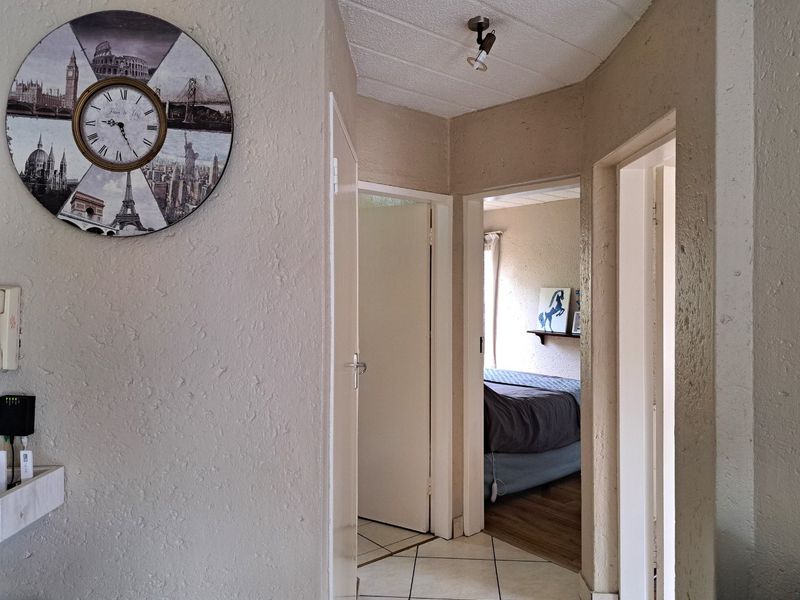 2 Bedroom Lock-up-and-go 1st floor property - with AirBnb options  - Photo 9