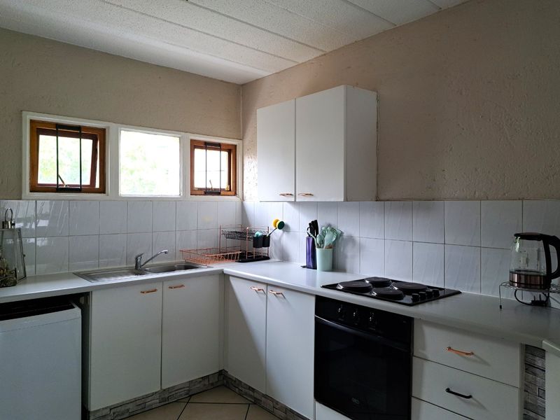 2 Bedroom Lock-up-and-go 1st floor property - with AirBnb options  - Photo 7