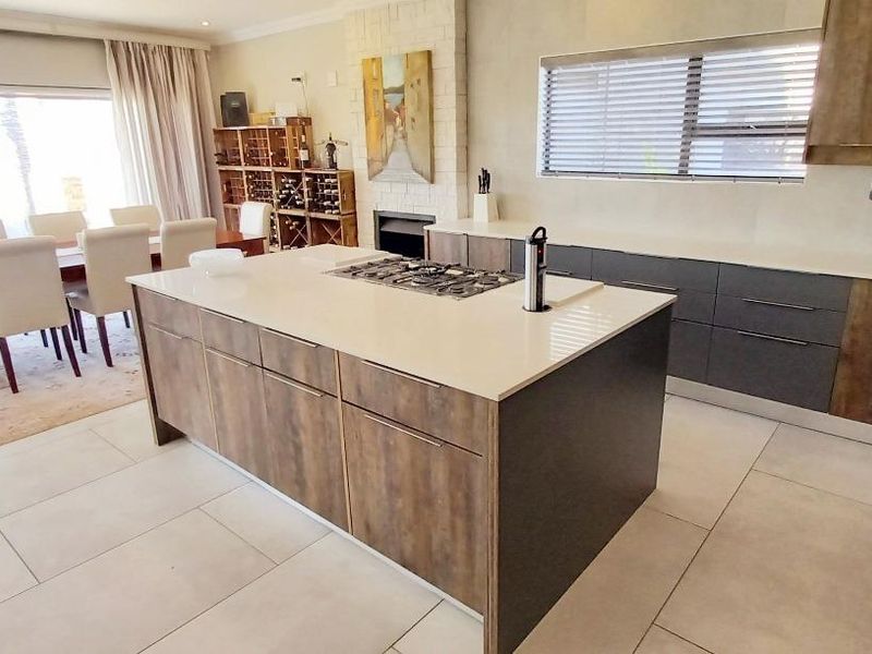 Exquisite Lakeside Living at Its Finest - Photo 2